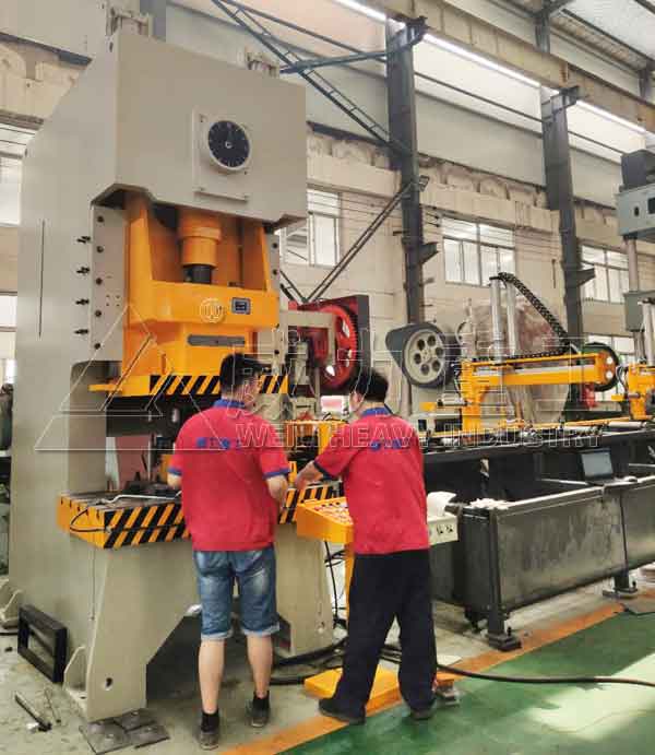 200噸氣動(dòng)沖床錨桿托盤(pán)生產(chǎn)線